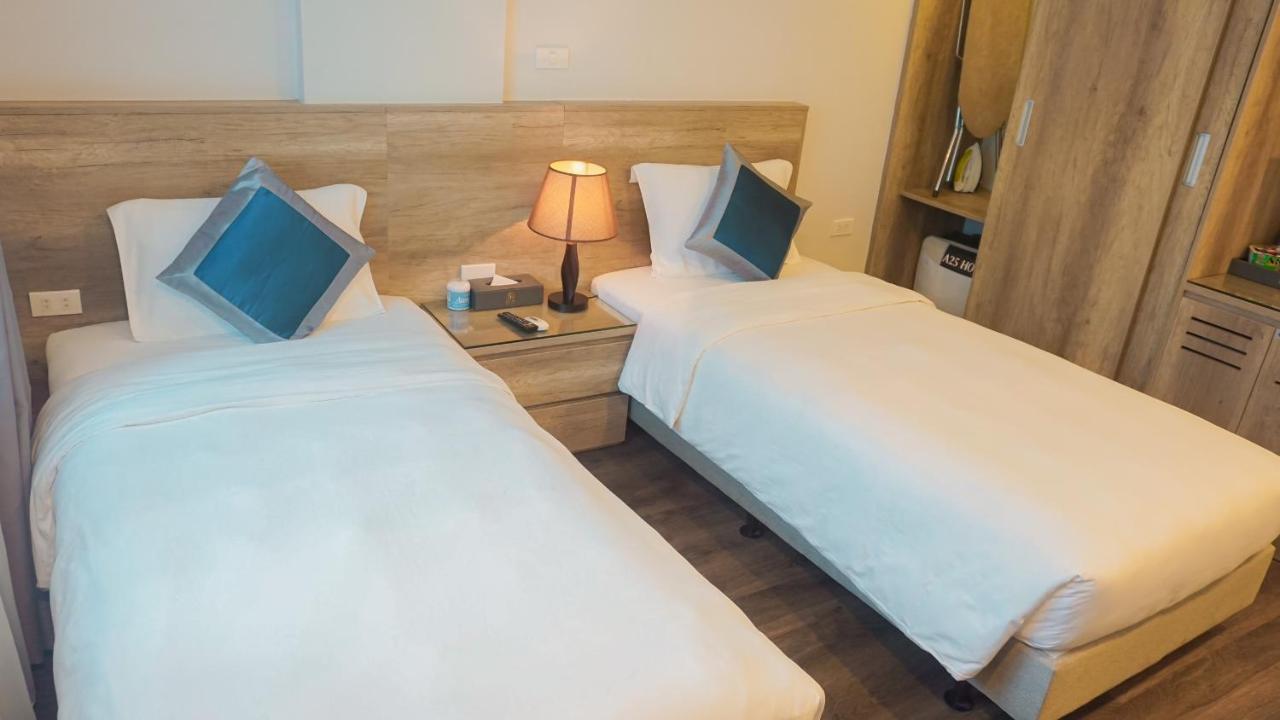 A25 Hotel - Hoang Dao Thuy 1 Ханой Экстерьер фото